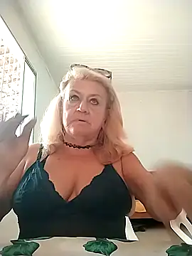 Belladama61 online show from March 2026 12:06:02 PM