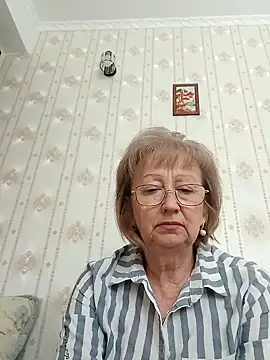 Snapshot of AlikaSwan5821 chatting on October 2025 12:30:01 PM AlikaSwan5821 online show from October 2025 12:30:01 PM