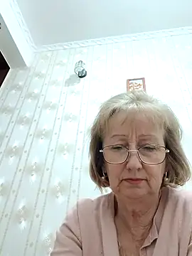 Snapshot of AlikaSwan5821 chatting on November 2025 07:46:02 PM AlikaSwan5821 online show from November 2025 07:46:02 PM