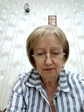 Snapshot of AlikaSwan5821 chatting on November 2025 02:06:02 PM AlikaSwan5821 online show from November 2025 02:06:02 PM