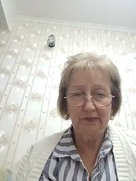 Snapshot of AlikaSwan5821 chatting on November 2025 09:02:01 PM AlikaSwan5821 online show from November 2025 09:02:01 PM