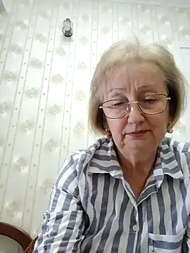 Snapshot of AlikaSwan5821 chatting on November 2025 08:31:01 PM AlikaSwan5821 online show from November 2025 08:31:01 PM