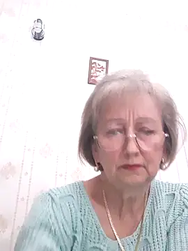 Snapshot of AlikaSwan5821 chatting on November 2025 07:35:01 PM AlikaSwan5821 online show from November 2025 07:35:01 PM