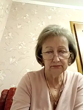 Snapshot of AlikaSwan5821 chatting on November 2025 02:06:02 PM AlikaSwan5821 online show from November 2025 02:06:02 PM