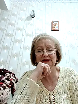 Snapshot of AlikaSwan5821 chatting on December 2025 08:13:01 PM AlikaSwan5821 online show from December 2025 08:13:01 PM