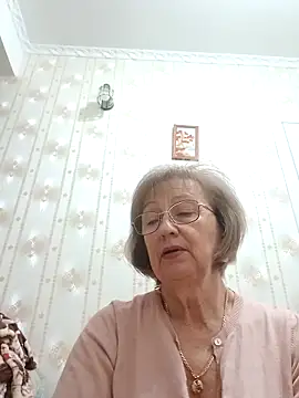 AlikaSwan5821 online show from December 2025 02:34:02 PM