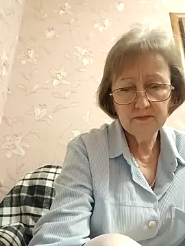 AlikaSwan5821 online show from February 2026 04:47:02 PM