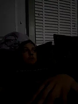 Snapshot of Mrtg1987 chatting on September 2025 09:40:02 PM Mrtg1987 online show from September 2025 09:40:02 PM