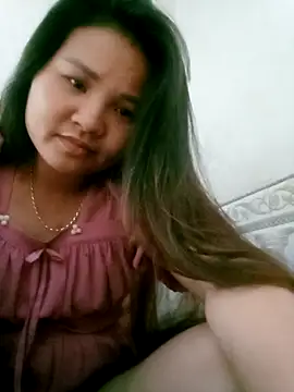 Snapshot of Heulwen-22 chatting on September 2025 02:13:01 AM Heulwen-22 online show from September 2025 02:13:01 AM