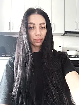 Snapshot of Princessa99885 chatting on April 2026 07:42:02 AM Princessa99885 online show from April 2026 07:42:02 AM
