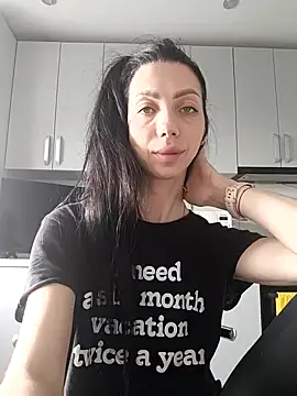 Snapshot of Princessa99885 chatting on April 2026 06:58:02 AM Princessa99885 online show from April 2026 06:58:02 AM