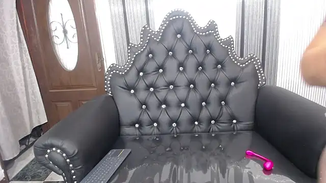 Snapshot of naughty_milf_esmeralda chatting on January 2026 02:26:01 AM naughty milf esmeralda online show from January 2026 02:26:01 AM