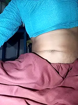 Snapshot of MISS_LOVE_001 chatting on October 2025 05:53:01 PM MISS LOVE 001 online show from October 2025 05:53:01 PM