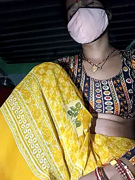 Snapshot of MISS_LOVE_001 chatting on October 2025 04:46:01 PM MISS LOVE 001 online show from October 2025 04:46:01 PM