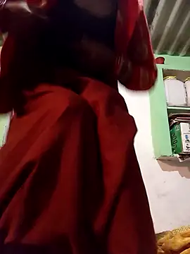 Snapshot of MISS_LOVE_001 chatting on November 2025 03:39:01 PM MISS LOVE 001 online show from November 2025 03:39:01 PM