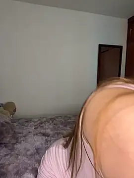 Cutie blondie online show from November 2025 10:20:01 PM