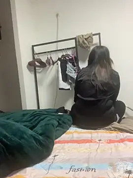 Snapshot of SSlady521 chatting on November 2025 03:46:01 PM SSlady521 online show from November 2025 03:46:01 PM