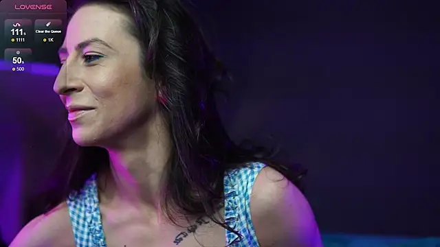 Snapshot of RubyRosa chatting on October 2025 10:01:01 PM RubyRosa online show from October 2025 10:01:01 PM