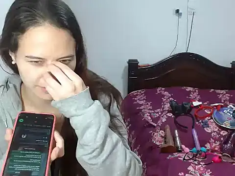 yarafuckass online show from October 2025 09:15:01 PM