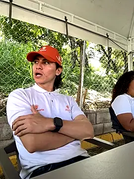 AlexanderHall online show from November 2025 07:13:01 PM