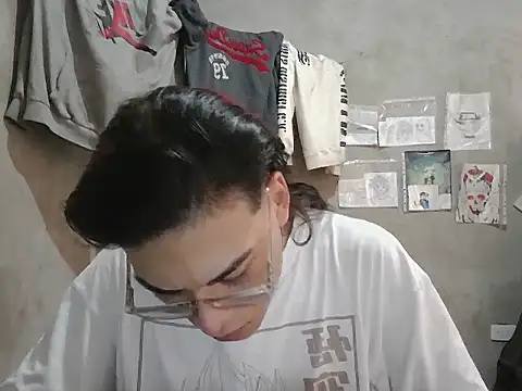 dirty model online show from April 2026 06:01:01 PM