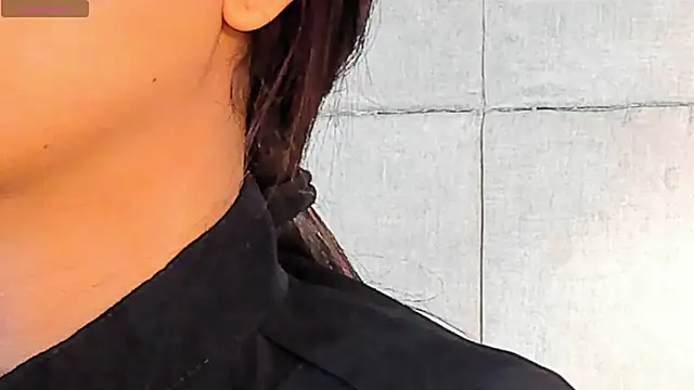 VioletHilton online show from February 2026 06:36:01 PM