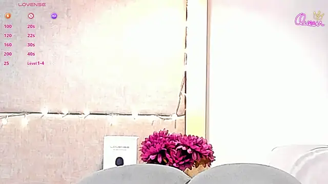 VioletHilton online show from February 2026 07:58:01 PM