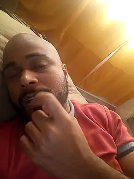 Snapshot of reisloko chatting on September 2025 06:08:01 PM reisloko online show from September 2025 06:08:01 PM