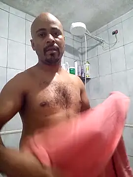 Snapshot of reisloko chatting on October 2025 09:37:02 PM reisloko online show from October 2025 09:37:02 PM