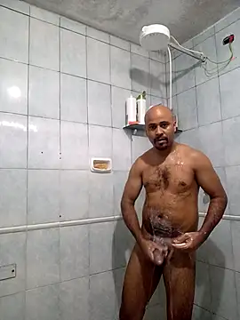 Snapshot of reisloko chatting on November 2025 03:55:02 PM reisloko online show from November 2025 03:55:02 PM