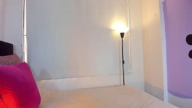 LunaVelvet777 online show from February 2026 03:33:02 PM