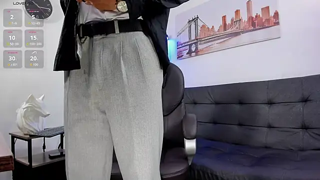 Snapshot of Dash_Bukoski chatting on October 2025 01:55:02 PM Dash Bukoski online show from October 2025 01:55:02 PM