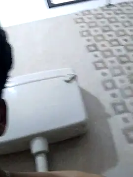 Snapshot of kjohn20 chatting on November 2025 05:46:01 AM kjohn20 online show from November 2025 05:46:01 AM