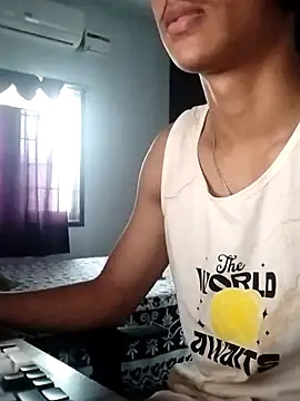 Snapshot of kjohn20 chatting on December 2025 08:19:02 AM kjohn20 online show from December 2025 08:19:02 AM