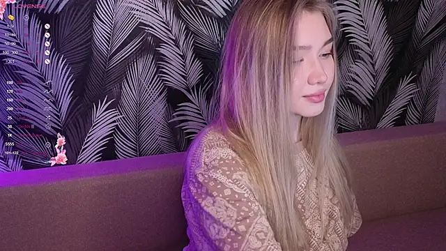 Yuki Star online show from October 2025 04:02:02 PM