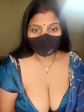 reena502 online show from May 2026 07:03:01 AM