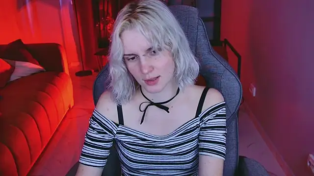 Snapshot of BethanyCloud chatting on June 2026 02:14:02 AM BethanyCloud online show from June 2026 02:14:02 AM