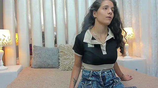 MiaCours online show from April 2026 01:26:01 PM