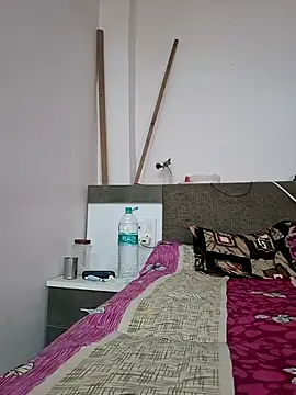 jiya00 online show from October 2025 07:25:02 PM