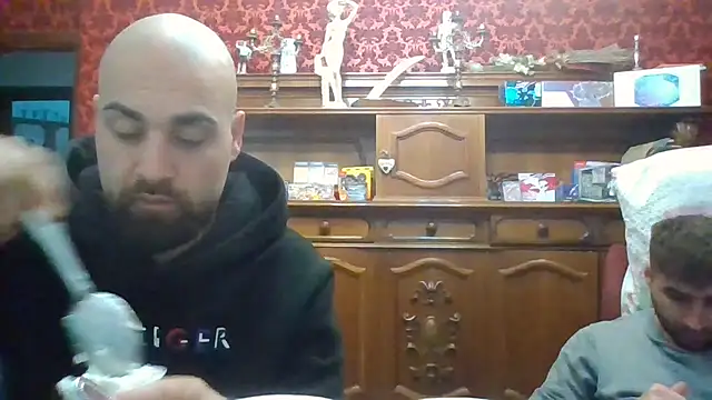Snapshot of omihaze94 chatting on February 2026 04:00:02 PM omihaze94 online show from February 2026 04:00:02 PM