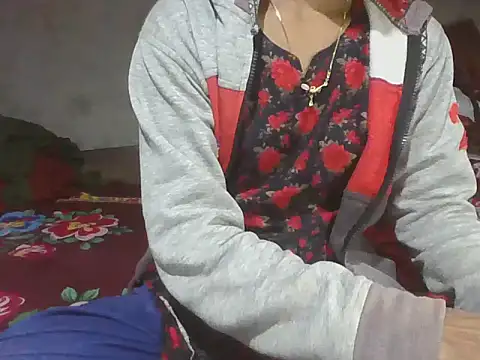 Snapshot of mala2580 chatting on December 2025 07:01:02 PM mala2580 online show from December 2025 07:01:02 PM