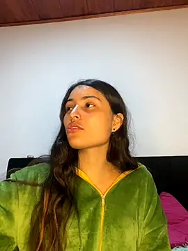 Snapshot of hotwife26 chatting on December 2025 03:03:01 AM hotwife26 online show from December 2025 03:03:01 AM