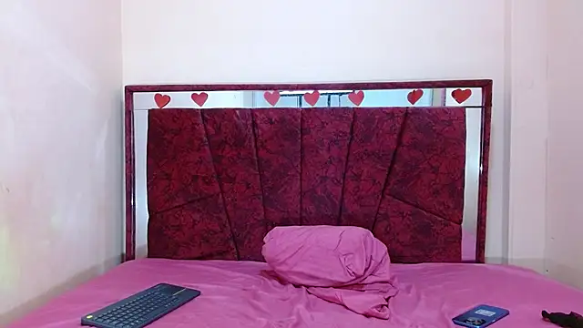 Snapshot of aiiram_hard_sex chatting on November 2025 01:26:02 AM aiiram hard sex online show from November 2025 01:26:02 AM