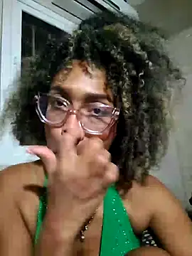 Snapshot of BiiancaEstradaa chatting on June 2026 03:09:02 AM BiiancaEstradaa online show from June 2026 03:09:02 AM