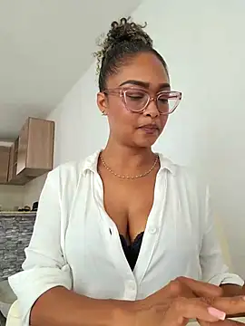 BiiancaEstradaa online show from June 2026 04:51:02 PM
