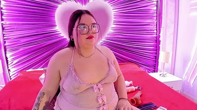 Lushi Love online show from July 2026 03:11:01 AM