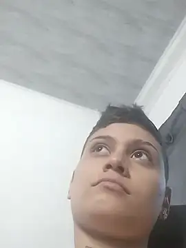 Snapshot of prayingtothesky chatting on August 2026 08:55:02 PM prayingtothesky online show from August 2026 08:55:02 PM