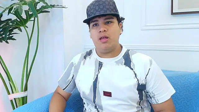 Naim Bennetsex online show from December 2025 06:14:02 PM