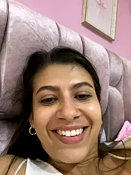 Snapshot of Lenapink19 chatting on November 2025 09:57:02 PM Lenapink19 online show from November 2025 09:57:02 PM