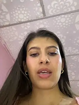 Snapshot of Lenapink19 chatting on November 2025 03:16:01 AM Lenapink19 online show from November 2025 03:16:01 AM